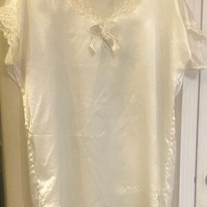 Victoria's Secret Ivory Lace Chemise